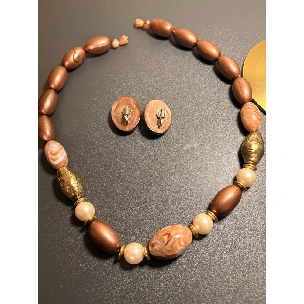 Beautiful Mauve, Pearl, Marble and Gold Tone Beads Necklace w/ Large Clip Ear